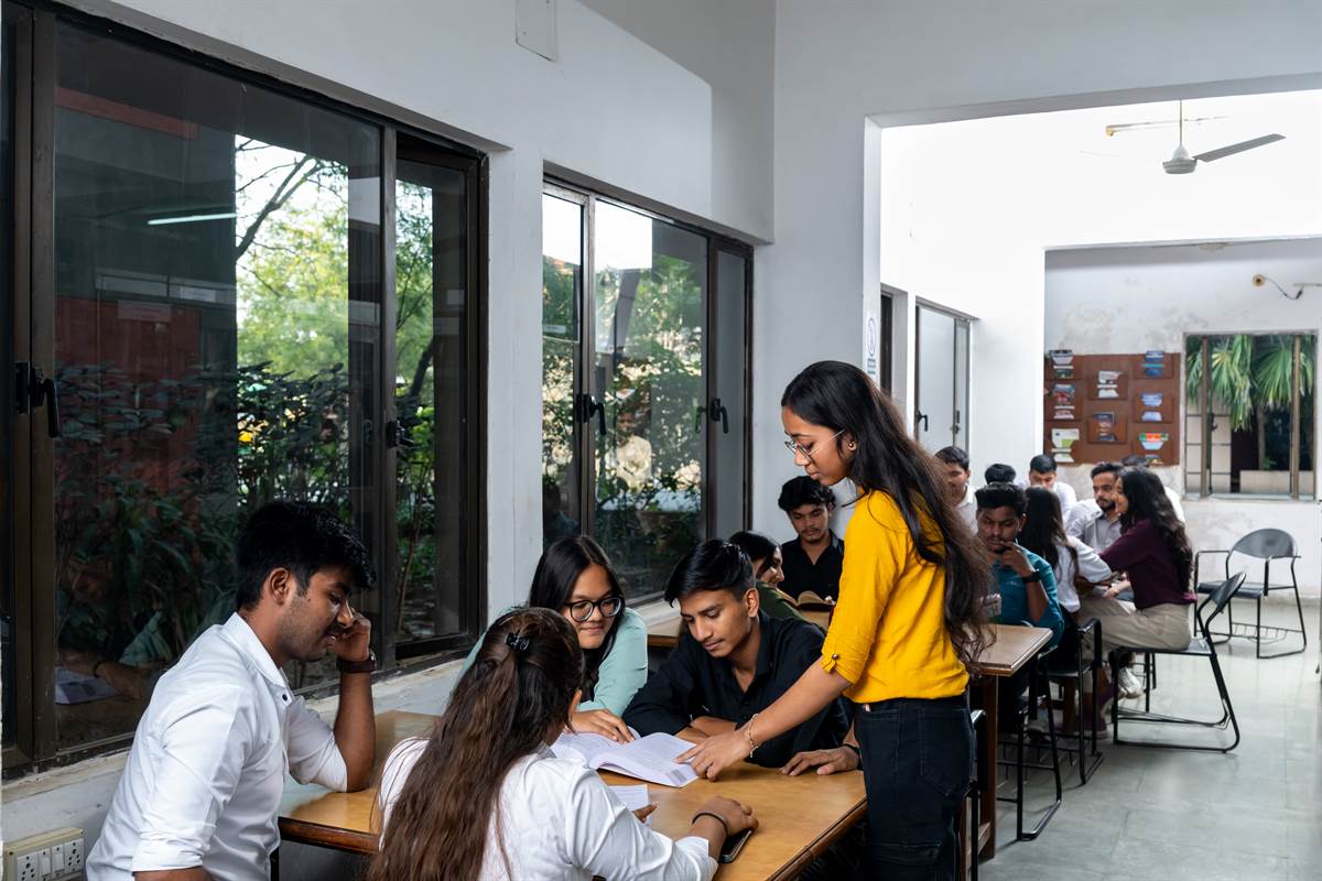 Campus vibes 6